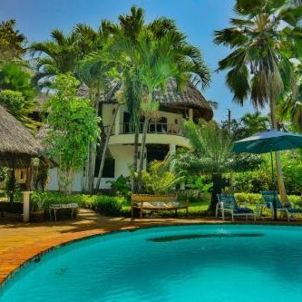 Upani in Diani complimentary cook for villas only, room service for deluxe suites