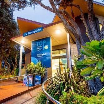 Wellington TOP 10 Holiday Park Thumbnail