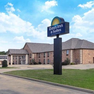Days Inn & Suites by Wyndham Florence/Jackson Area Thumbnail