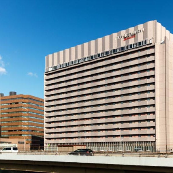 Courtyard by Marriott Shin-Osaka Station