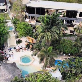 ME Hotel & Villas - Montañita Estates