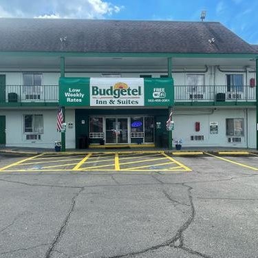 Budgetel Inn and Suites - Louisville Thumbnail