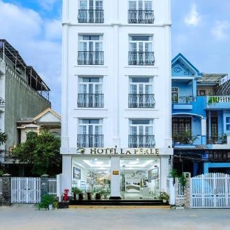 Hotel La Perle Thumbnail
