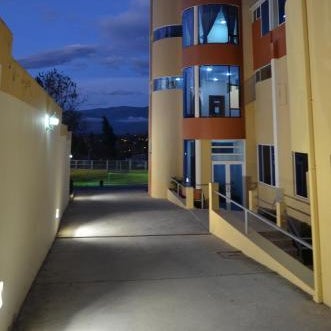 Hotel Versailles Thumbnail