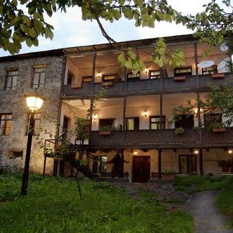 Villa Mestia Hotel