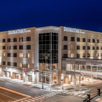 DoubleTree by Hilton Evansville Thumbnail