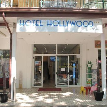 Hotel Hollywood Thumbnail