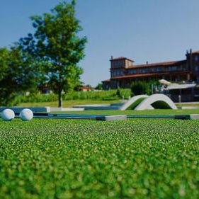 Schuchmann Wines Château,Villas & SPA Thumbnail