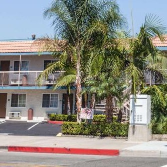 Travelodge by Wyndham Fullerton Near Anaheim Thumbnail