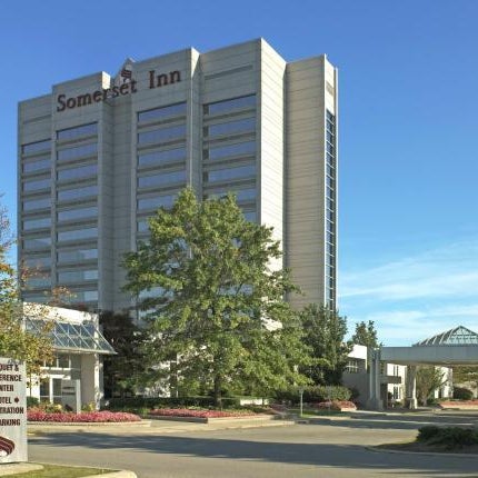 Somerset Inn Thumbnail