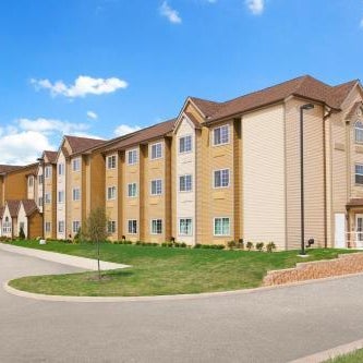 Microtel Inn & Suites By Wyndham Cotulla Thumbnail