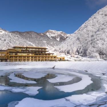 Qafqaz Tufandag Mountain Resort Hotel Thumbnail