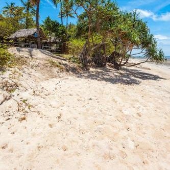 Capricorn Beach Cottages