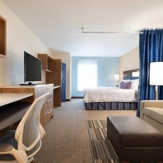 Home2 Suites By Hilton Milwaukee Airport, WI Thumbnail