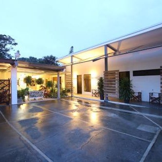 Casa María Aeropuerto B&B Thumbnail