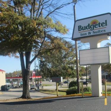 Budgetel Inn & Suites Thumbnail