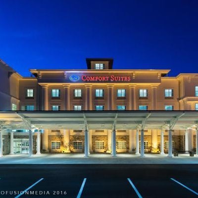 Comfort Suites Thumbnail