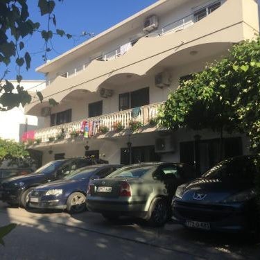 Lazorja Rooms