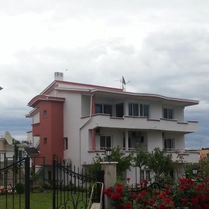 Apartments Ela