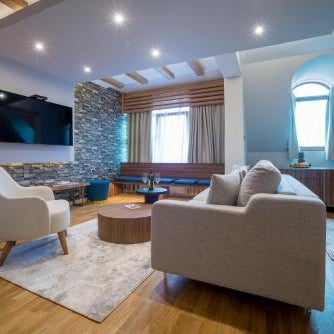Ski Hotel