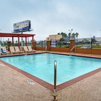 Holiday Inn Galveston Island By IHG Thumbnail