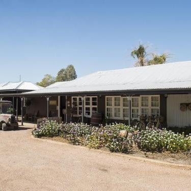 Saltbush Retreat