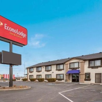 Econo Lodge Inn & Suites Thumbnail