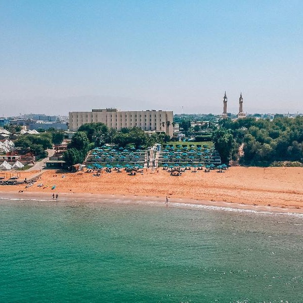 BM Beach Hotel Thumbnail