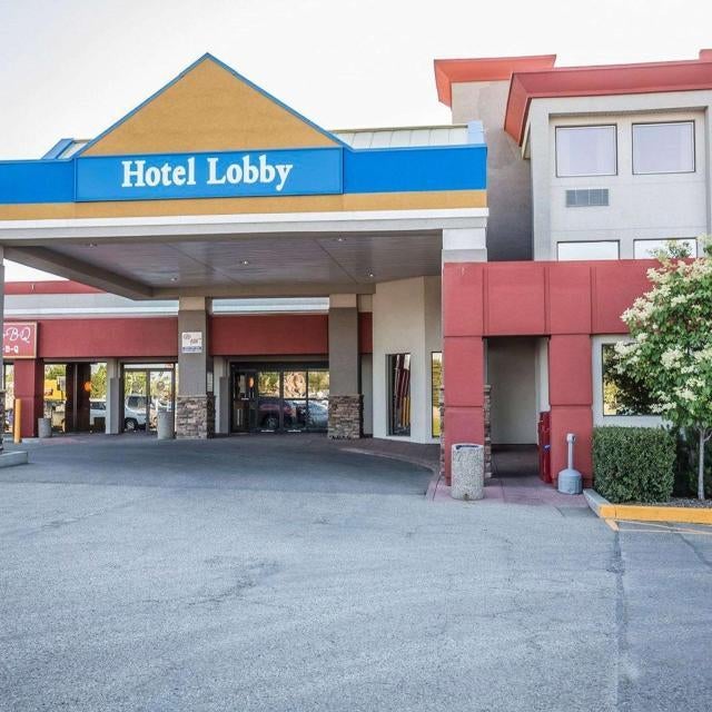 Quality Inn & Conference Centre Thumbnail