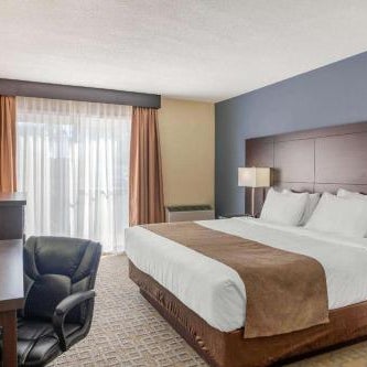 Quality Inn & Suites Thumbnail