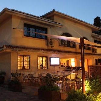 Moffat Court Boutique Hotel