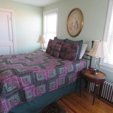 The Swope Manor Bed & Breakfast Thumbnail