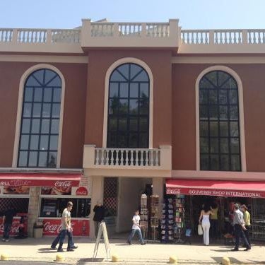 Hotel International Thumbnail