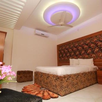 Nagar Valley Hotel Thumbnail