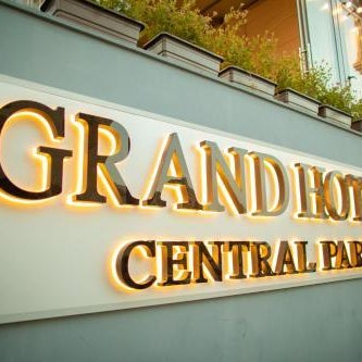 Grand Hotel Baku Central Park