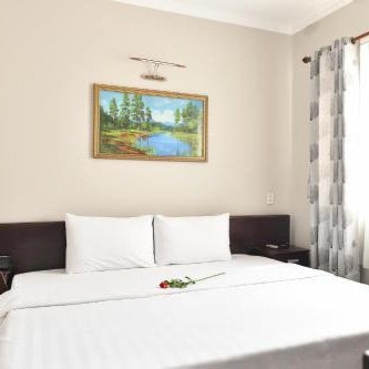 SeaSala Hotel