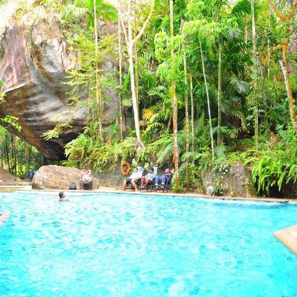 Boulder Garden Hotel