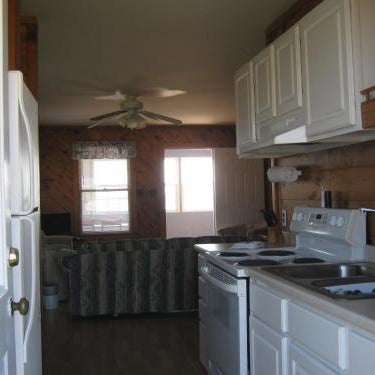 Virginia Landing Camping Resort Cabin 19 Thumbnail