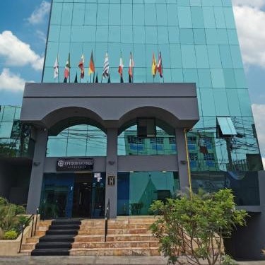 Epiqus Hotel