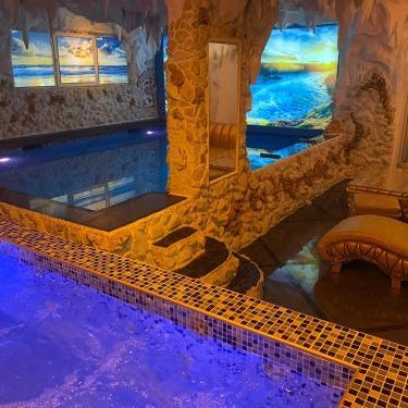 Bali Colosseum Hotel Thumbnail