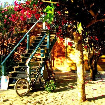 Anda Di Hows Hostel Thumbnail
