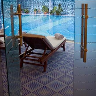 Golden Coast Hotel