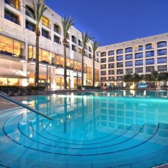 Golden Crown Hotel