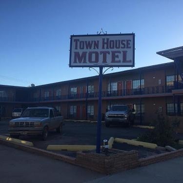 TownHouse Motel Thumbnail