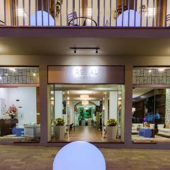 Hotel Royal Thumbnail