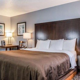 Clarion Hotel By Humboldt Bay Thumbnail