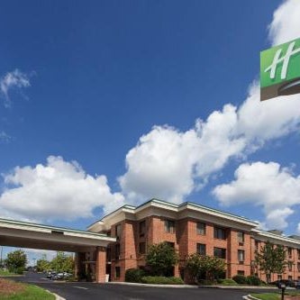 Holiday Inn Express & Suites Columbia-I-20 @ Clemson Rd