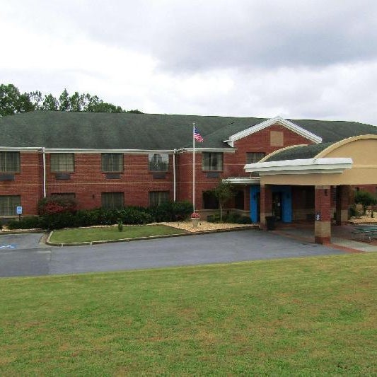 Days Inn by Wyndham Cedartown Thumbnail