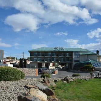 Cedars Inn Thumbnail