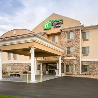 Holiday Inn Express Hotel And Suites Clinton By IHG Thumbnail
